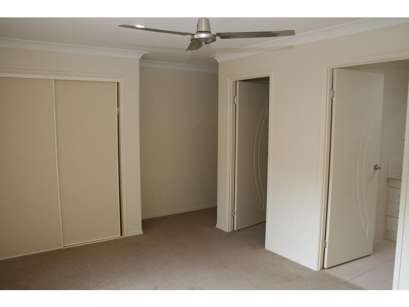 9 Amaray Drive, Upper Coomera QLD 4209