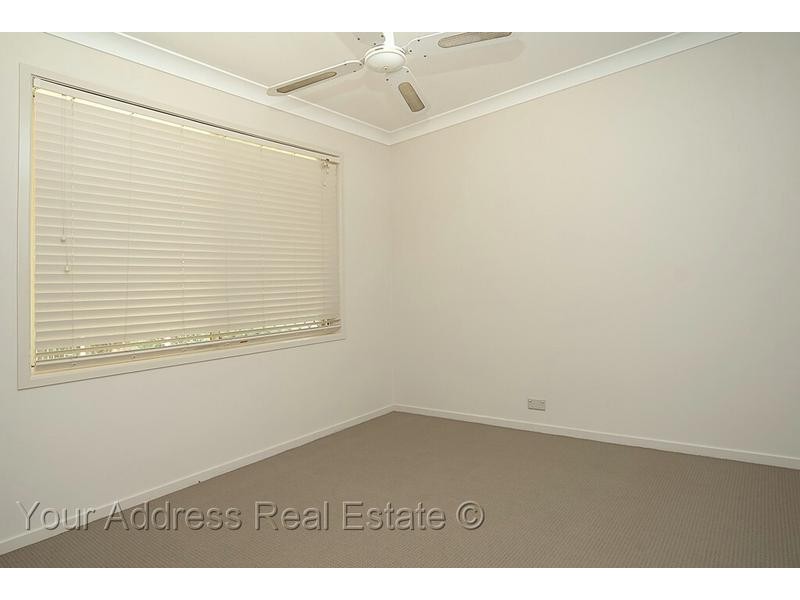 6 Cougers Court, Regents Park QLD 4118