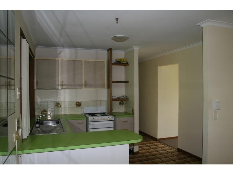 32 Dracon Street, Regents Park QLD 4118