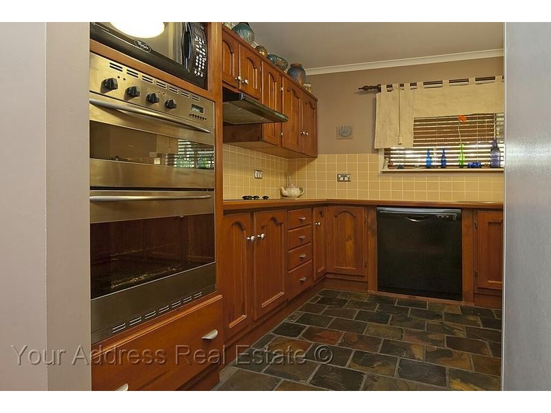 2-8 Loganview Rd, Logan Reserve QLD 4133