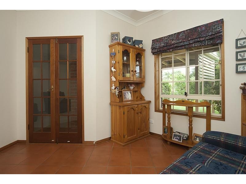 1 Folium Court, Regents Park QLD 4118