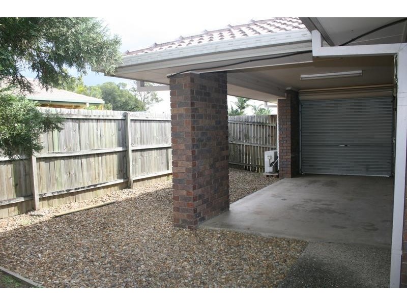 32 Gumview Close, Regents Park QLD 4118