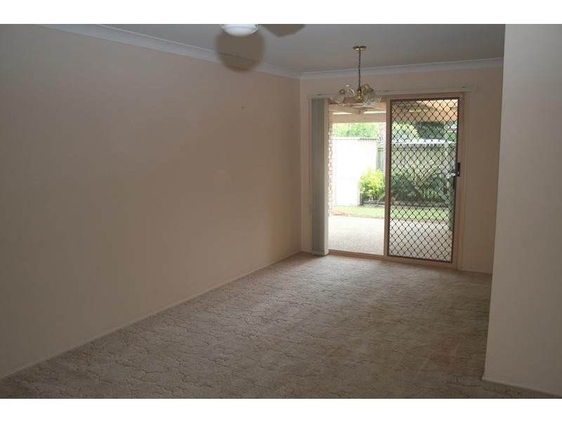 58 Redgum Drive, Regents Park QLD 4118