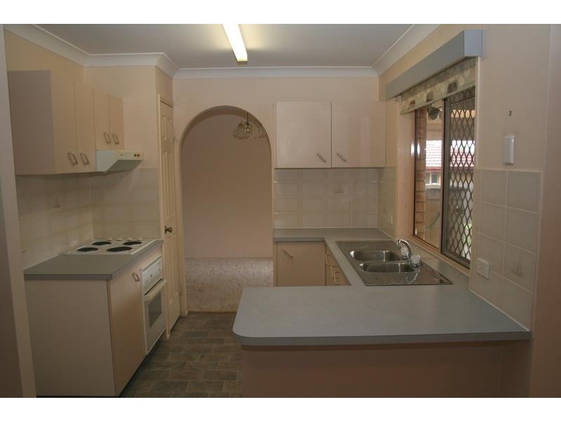 58 Redgum Drive, Regents Park QLD 4118