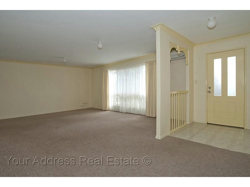 23 Indica Crescent, Regents Park QLD 4118