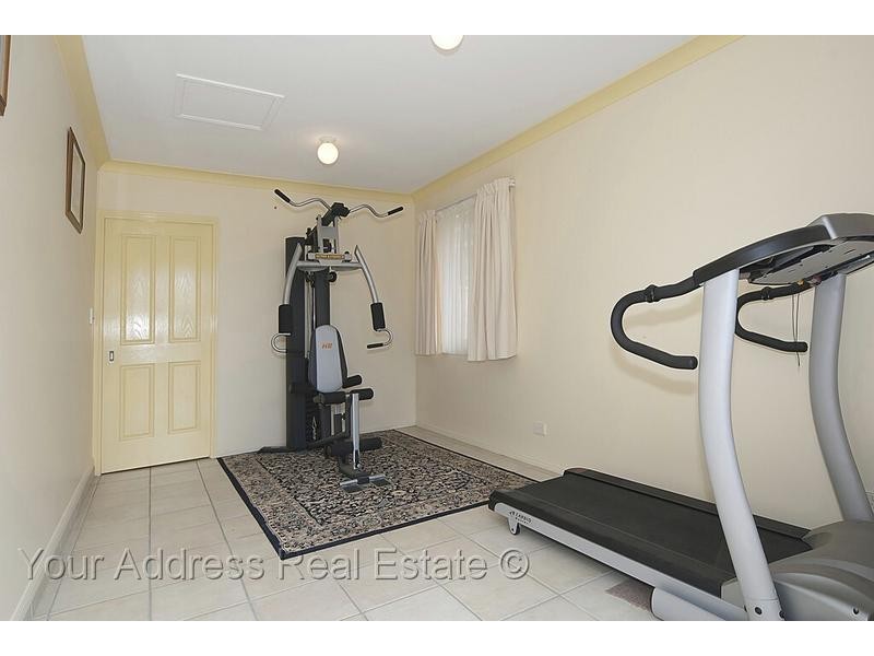 23 Indica Crescent, Regents Park QLD 4118