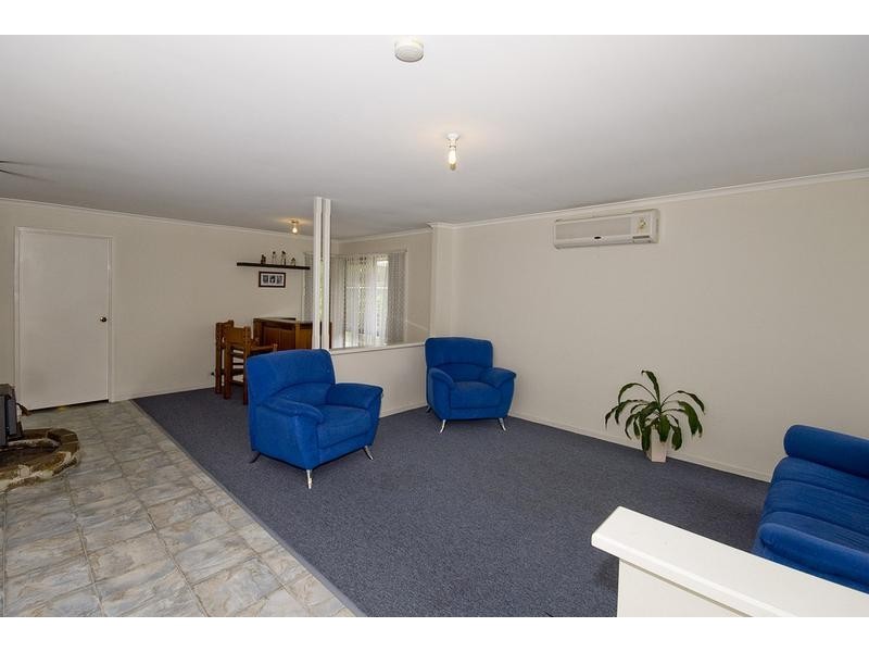 8 Eugene Street, Boronia Heights QLD 4124