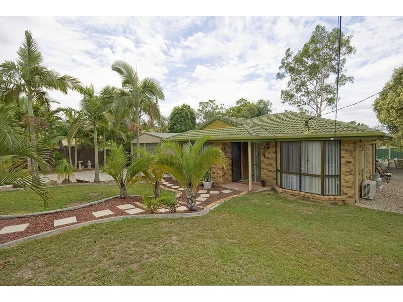 8 Eugene Street, Boronia Heights QLD 4124