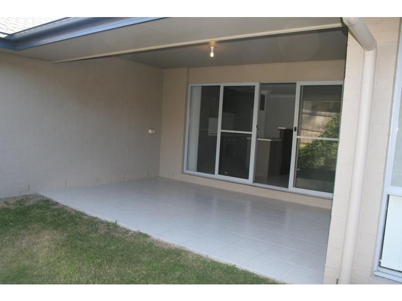 32 Jeff Collins Drive, Bellbird Park QLD 4300