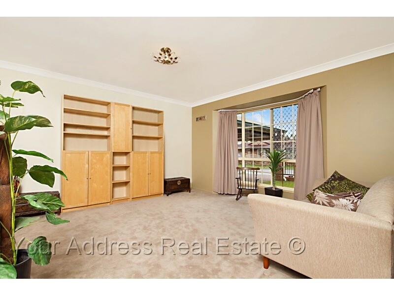 43 Benjamina Circuit, Regents Park QLD 4118