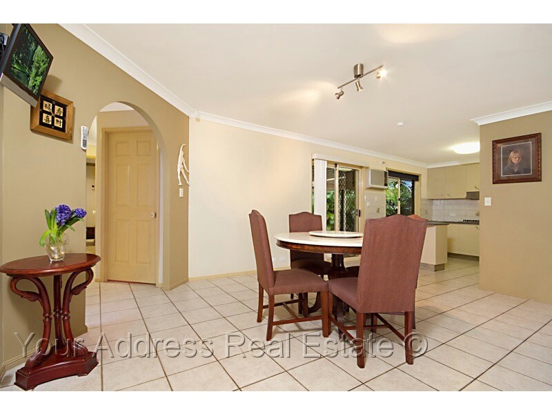 43 Benjamina Circuit, Regents Park QLD 4118
