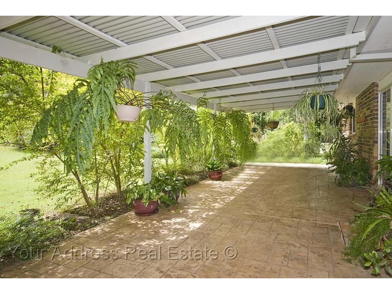33 Michelle Drive, Cedar Grove QLD 4285