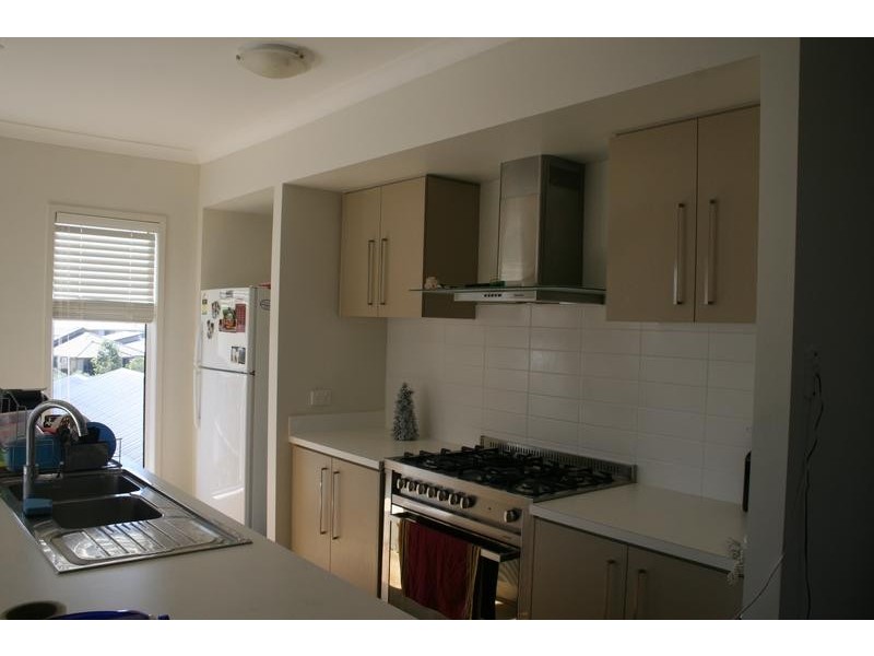 15 Riverside Crescent, Springfield Lakes QLD 4300