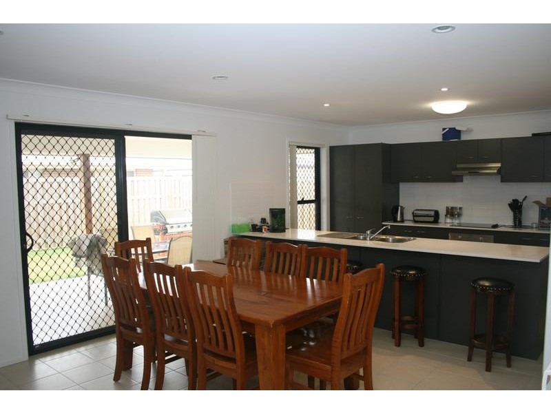 18 Fairweather Street, Berrinba QLD 4117