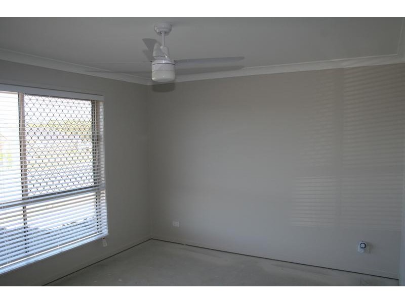 19 Barcombe Drive, Marsden QLD 4132