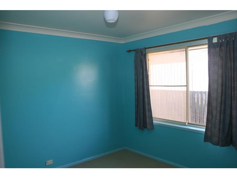 6 Ibrox Court, Regents Park QLD 4118