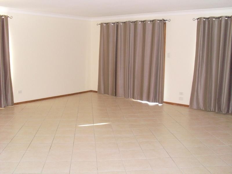 41 Hibiscus Street, Jacobs Well QLD 4208