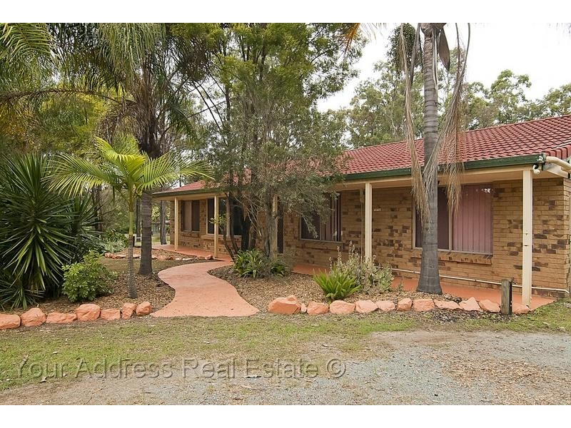 2 Lee Court, Greenbank QLD 4124
