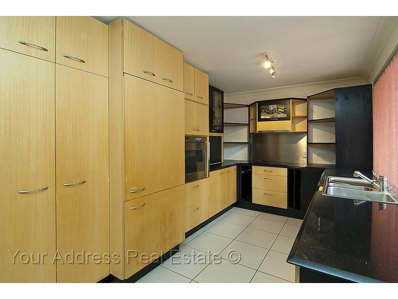 2 Lee Court, Greenbank QLD 4124