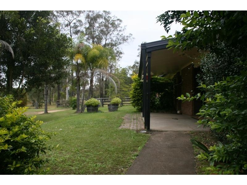 1797-1805 Chambers Flat Road, Munruben QLD 4125