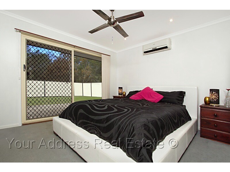 38 Colisa Crescent, Regents Park QLD 4118