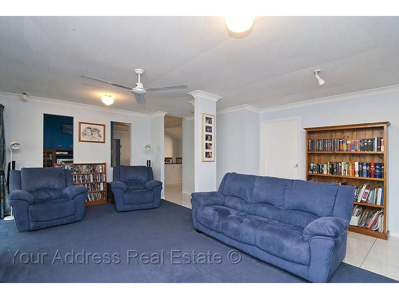 9 Aquamarine Street, Springfield QLD 4300