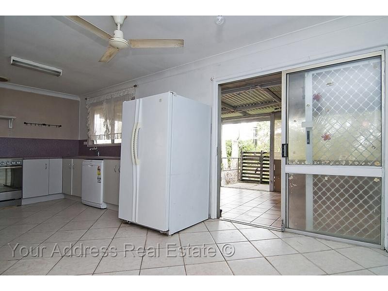 77 Fourth Avenue, Marsden QLD 4132
