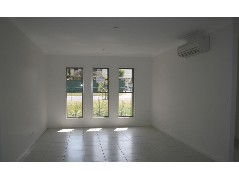 49 Fourth Avenue, Marsden QLD 4132