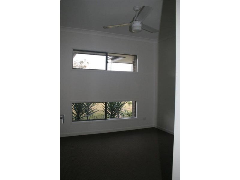 49 Fourth Avenue, Marsden QLD 4132