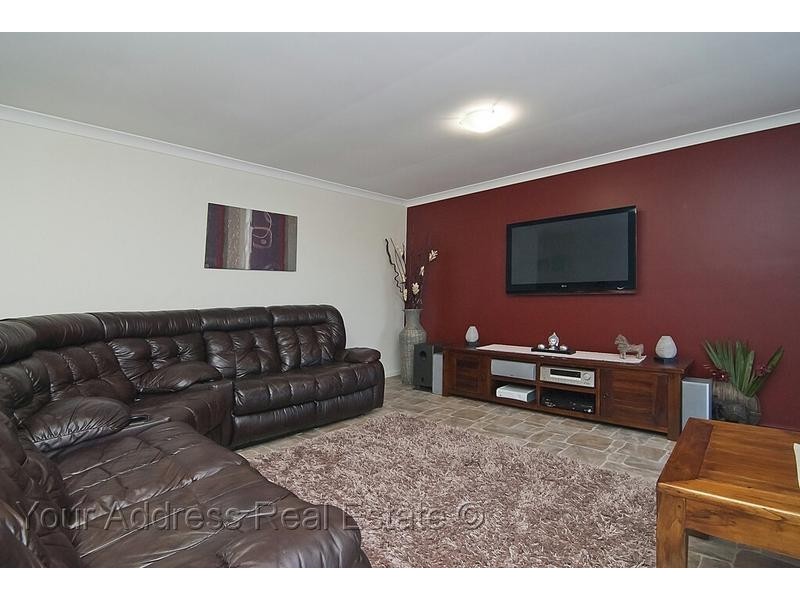 16 Rowena Court, Boronia Heights QLD 4124