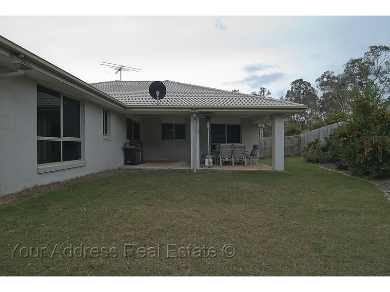 10 Chaka Street, Hillcrest QLD 4118