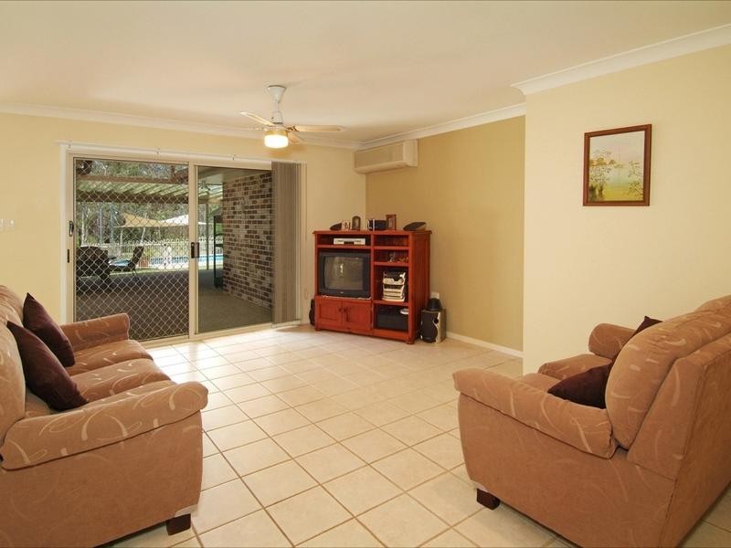 39-43 Bellenden Close, Munruben QLD 4125