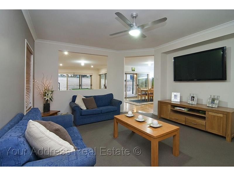 27 Scribbly Gum Court, New Beith QLD 4124