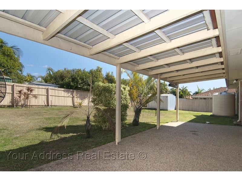 70 Glenfield Street, Parkinson QLD 4115