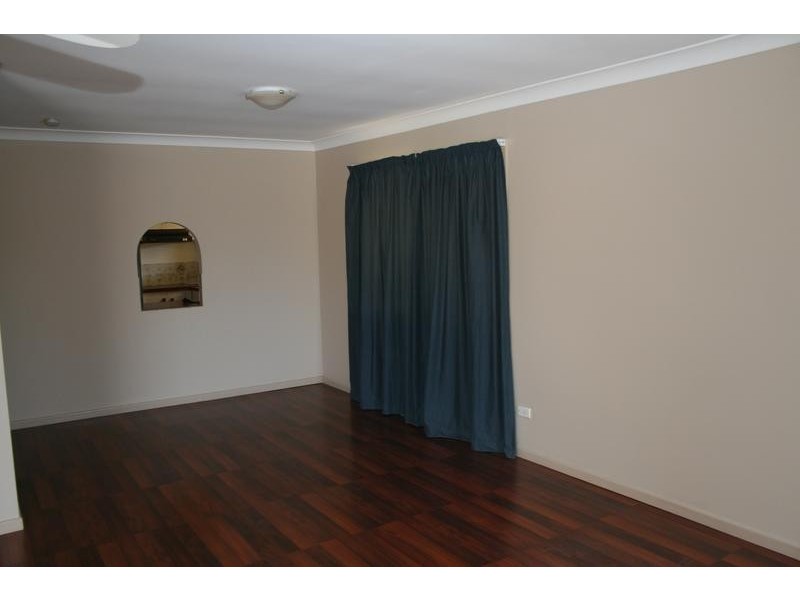 6 Dampier Court, Boronia Heights QLD 4124