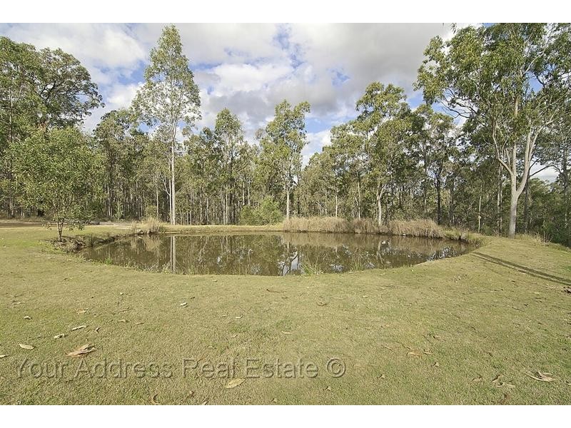 2 Jabiru Avenue, Greenbank QLD 4124