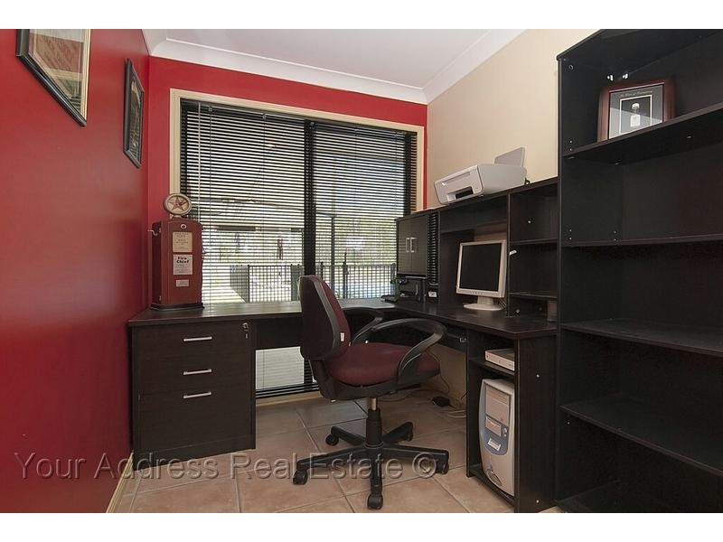 2 Jabiru Avenue, Greenbank QLD 4124