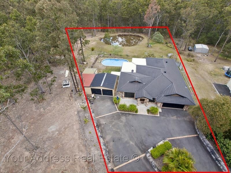 2 Jabiru Avenue, Greenbank QLD 4124