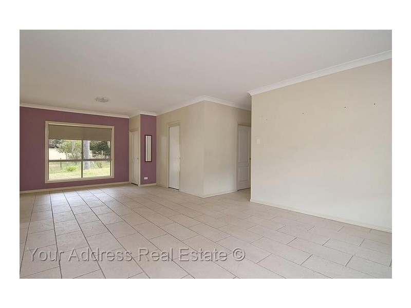 82 Sylvan Road, Park Ridge South QLD 4125