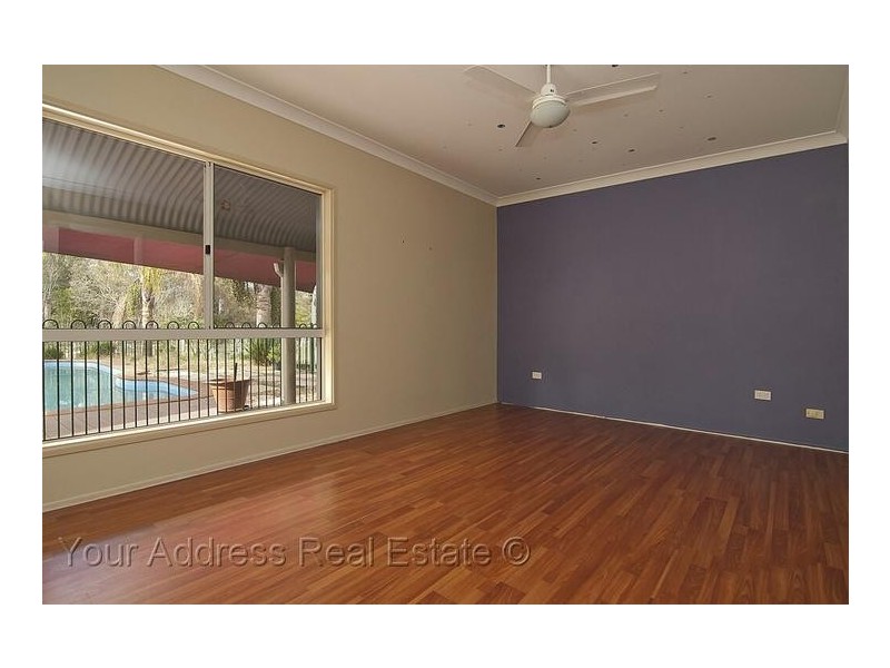 82 Sylvan Road, Park Ridge South QLD 4125