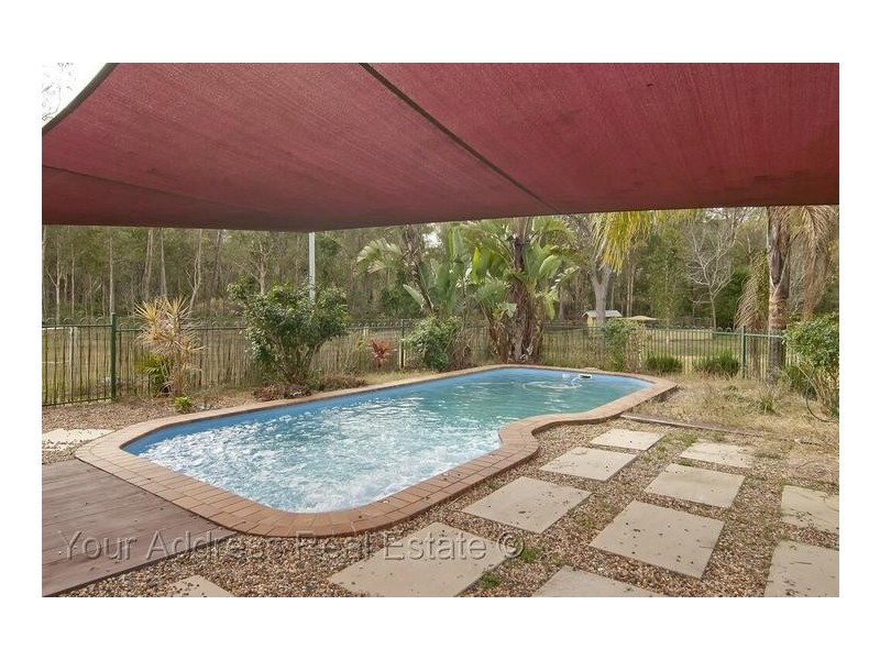 82 Sylvan Road, Park Ridge South QLD 4125
