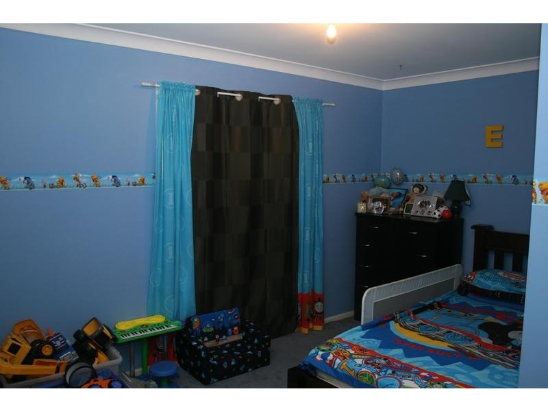 9 Rundell Street, Crestmead QLD 4132