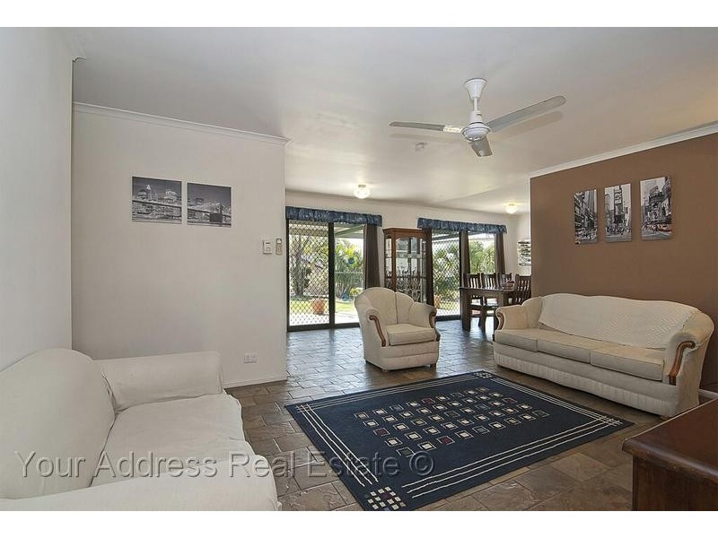 77 Julie Street, Crestmead QLD 4132
