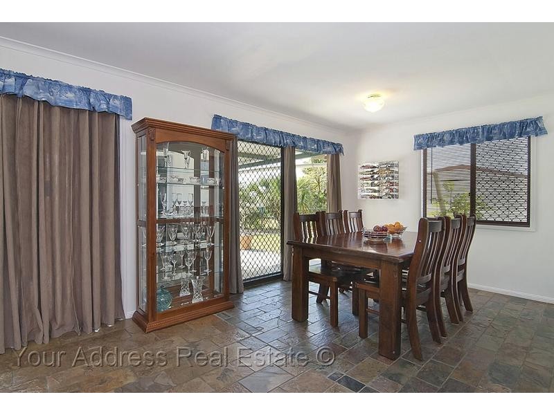 77 Julie Street, Crestmead QLD 4132