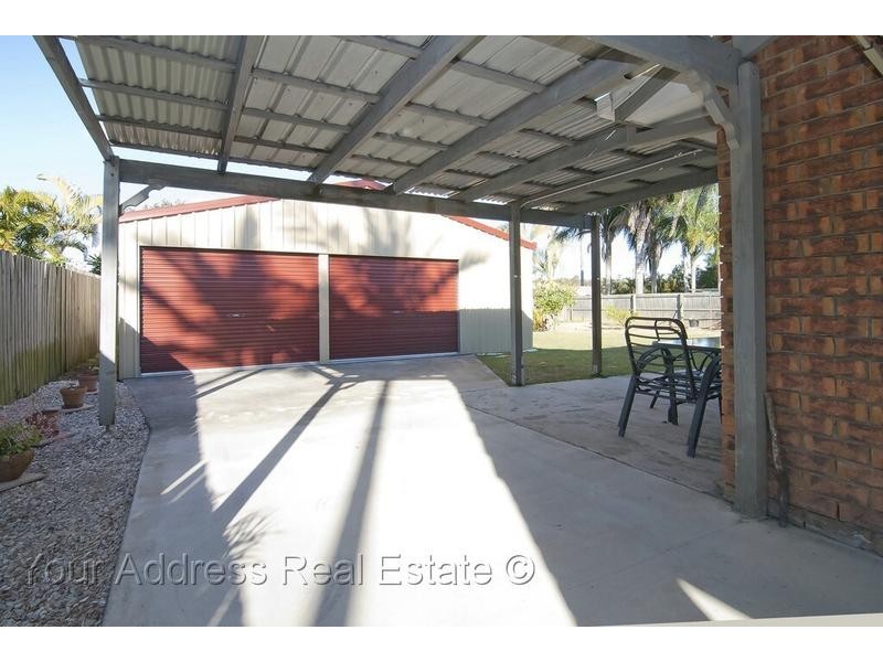27 Emerald Drive, Regents Park QLD 4118