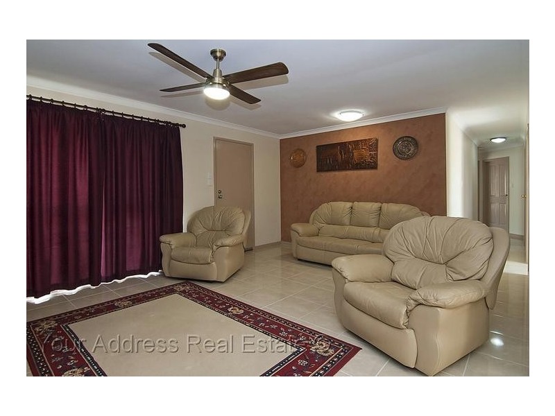 8 Pitt Court, Crestmead QLD 4132