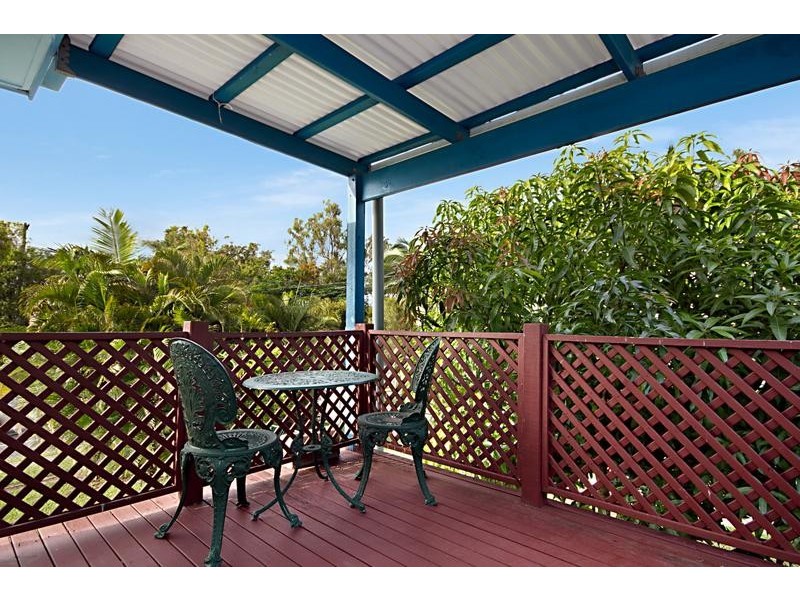 2 Winifred Street, Kingston QLD 4114