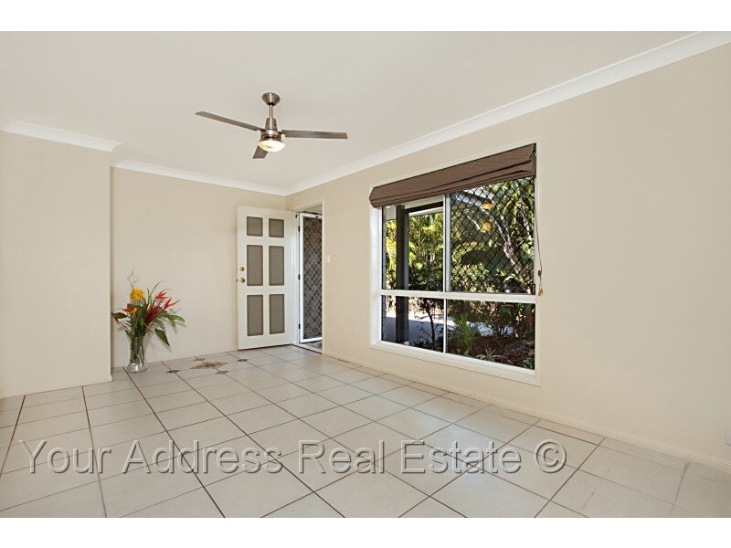 8 Bansii Place, Regents Park QLD 4118