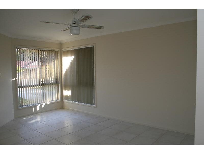 11 Lockerbie Court, Boronia Heights QLD 4124