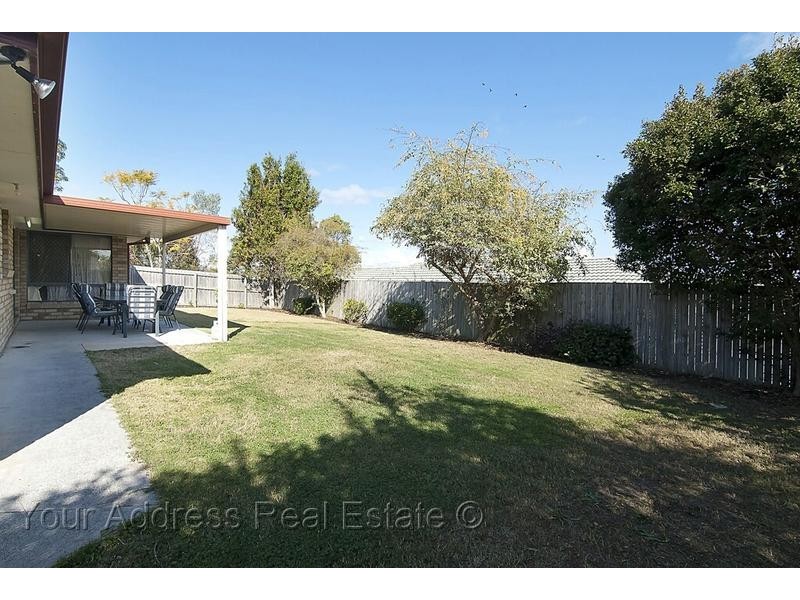 9 Cinear Court, Regents Park QLD 4118